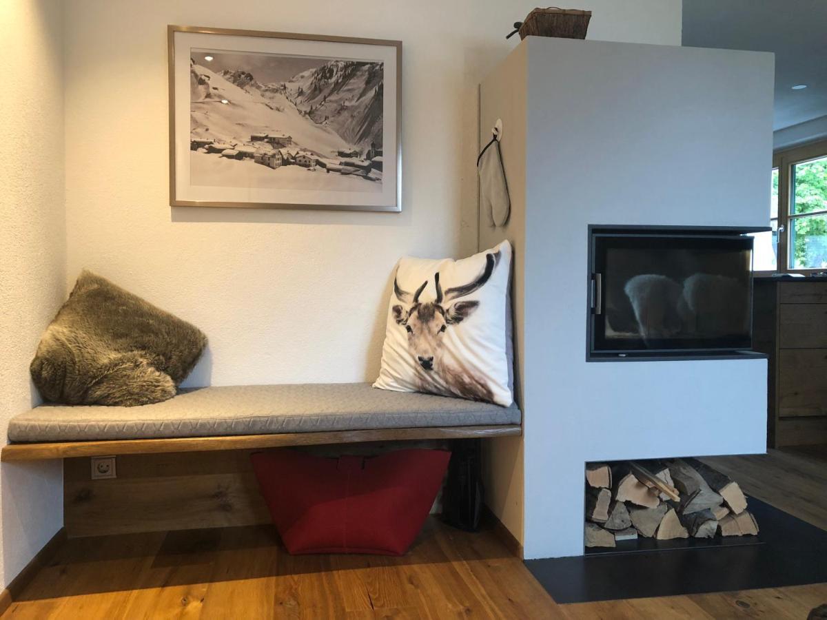 Alpin Chalet Kern 클뢰슈텔르 암 알베르그 외부 사진